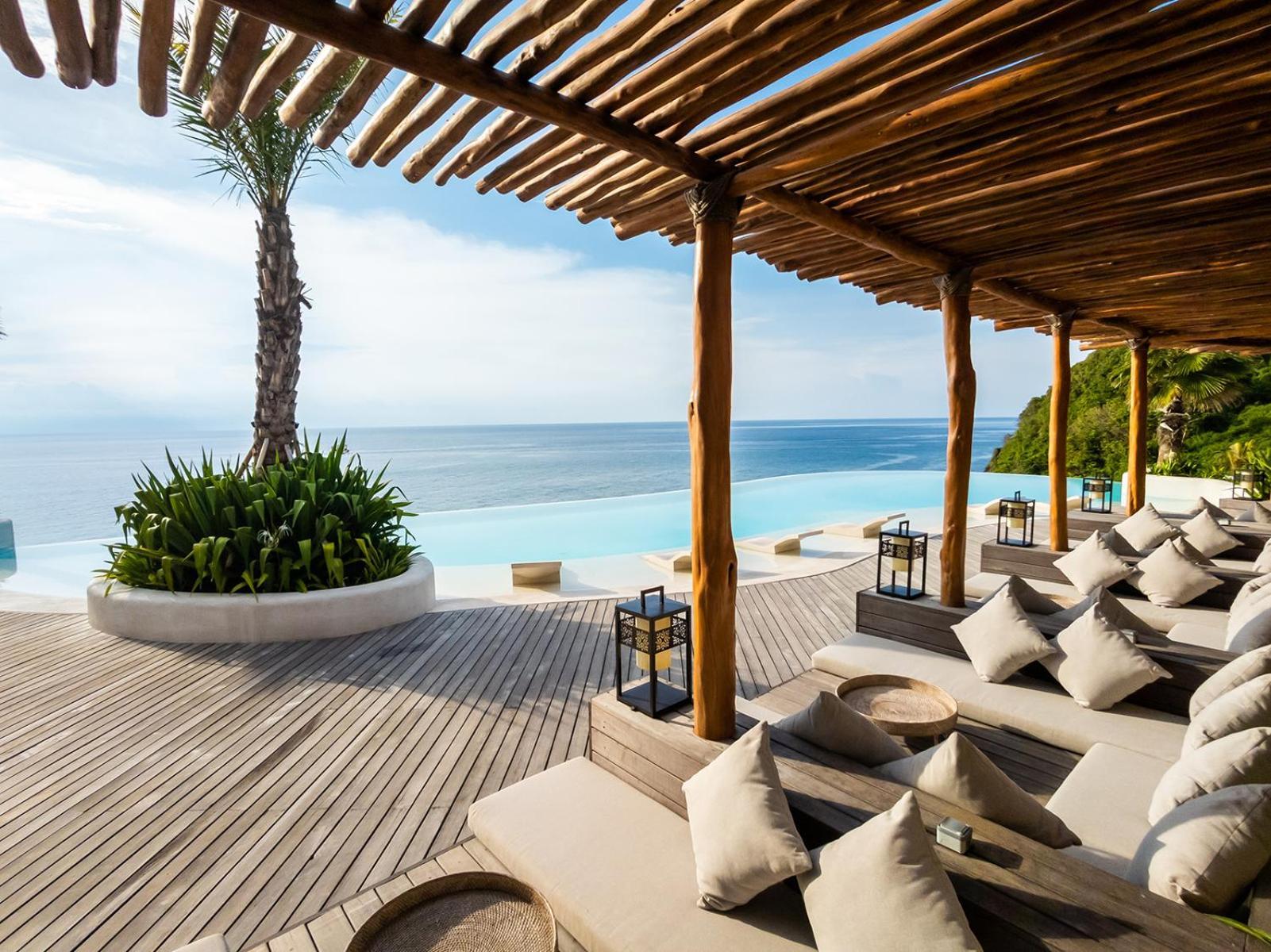 Royal Avila Boutique Resort Senggigi Extérieur photo